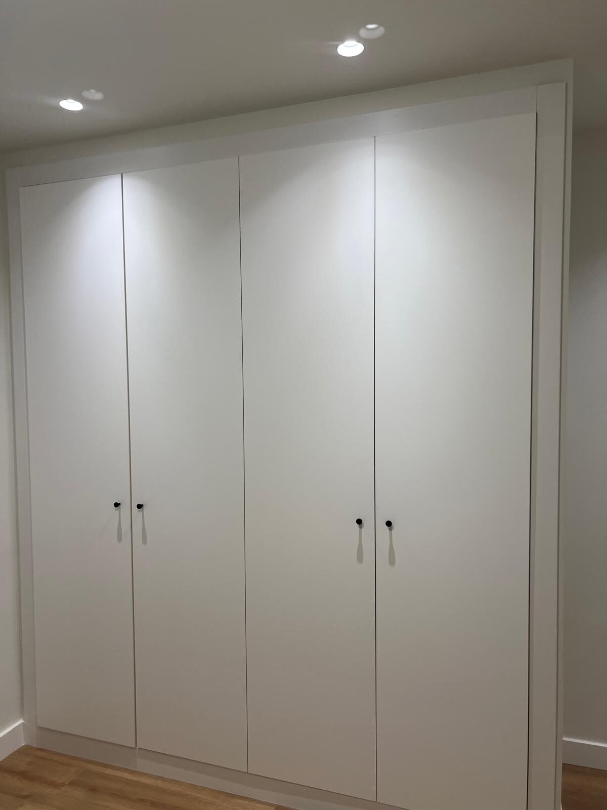 Reforma de dormitorios en Eixample, Barcelona — Proyecto Aragón de Grupo Arcada Estudio