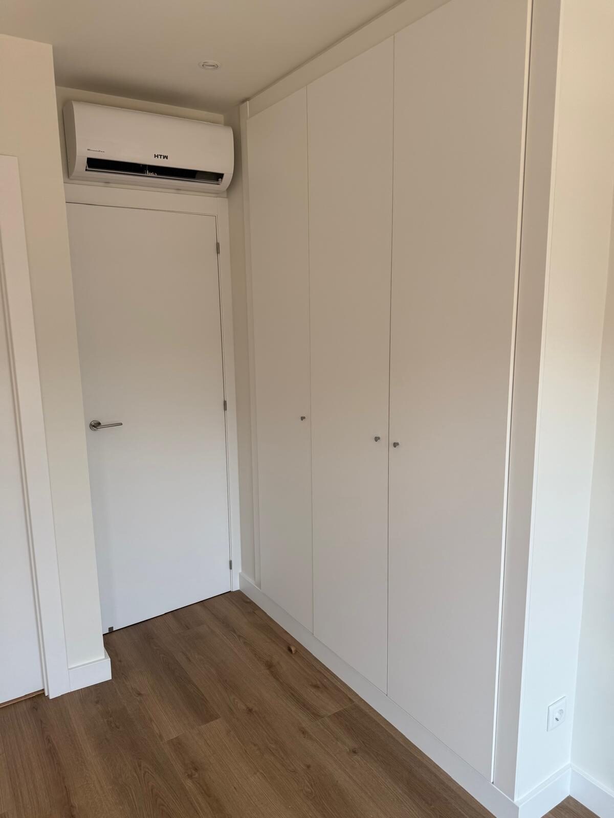 Reforma de dormitorios en Eixample, Barcelona — Proyecto Urgell de Grupo Arcada Estudio