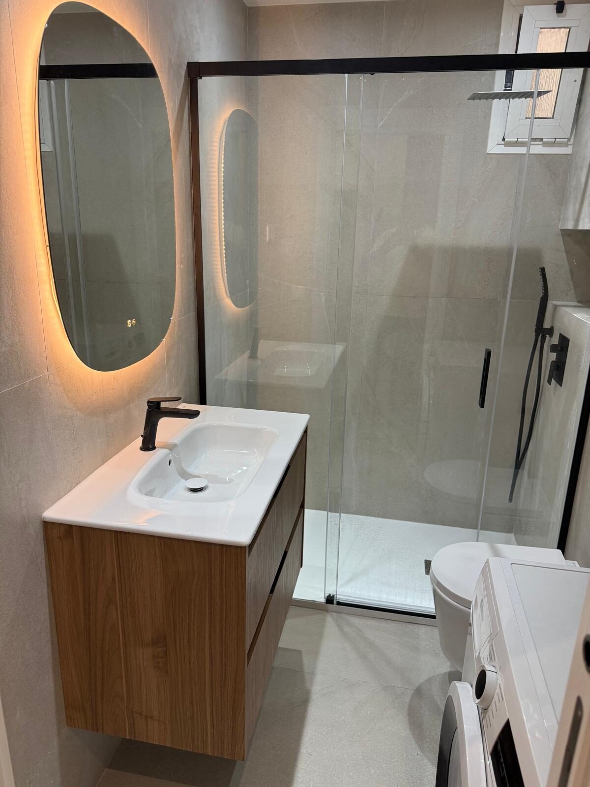 Reforma de baños en Poblenou, Barcelona — Proyecto Pere IV de Grupo Arcada Estudio
